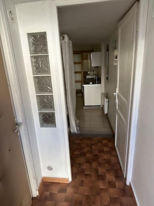 Sanae Apartment